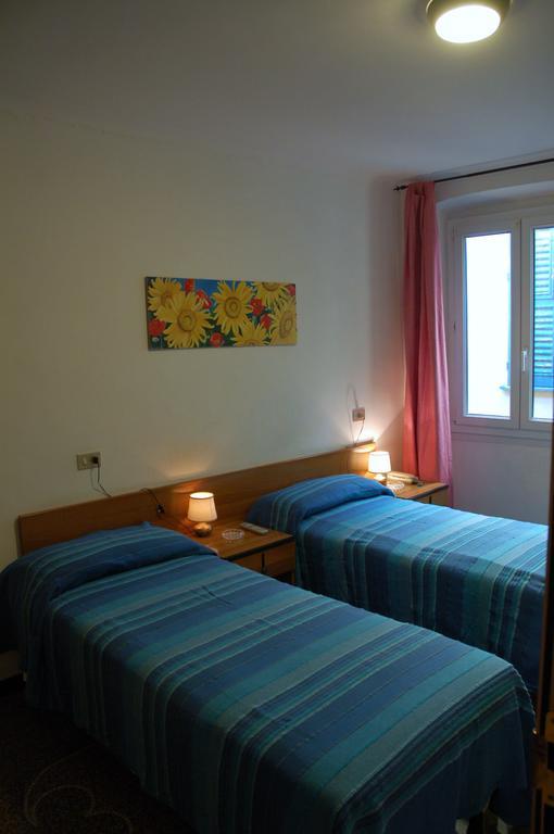 Hotel Major Genua Exteriör bild