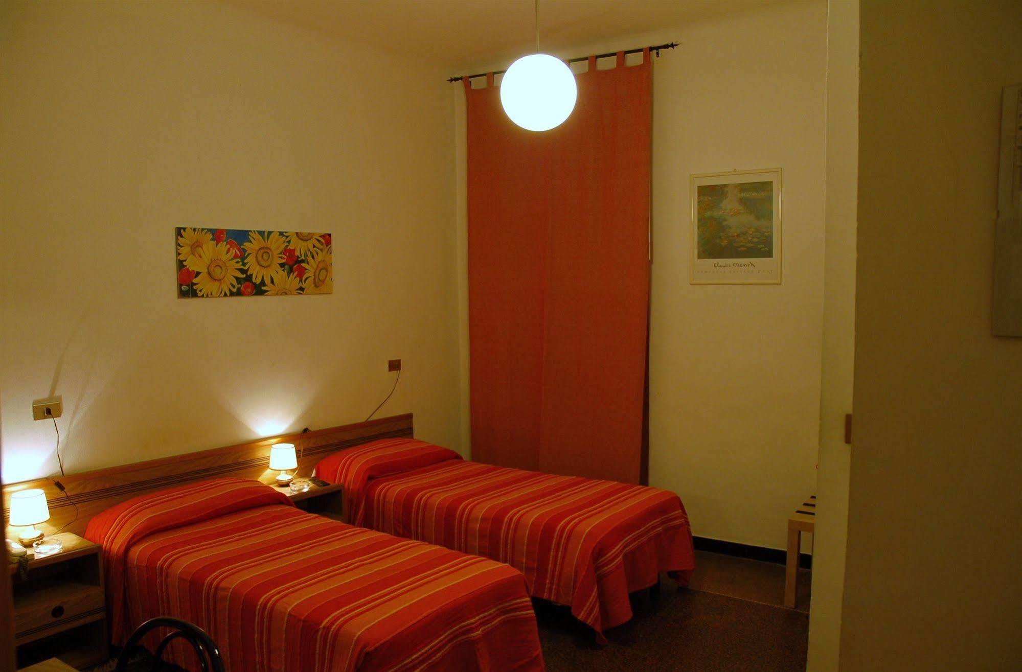 Hotel Major Genua Exteriör bild